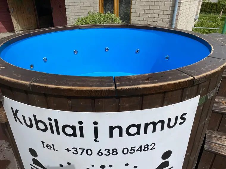 Apvalus kubilas kieme